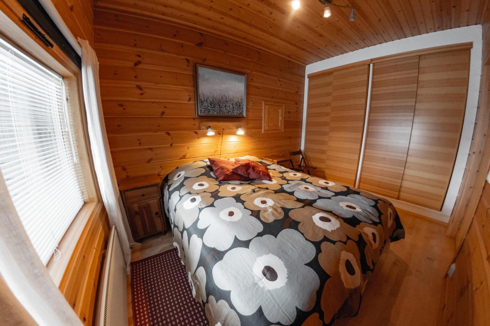 Hotel Yllaesrinne Ylläsjärvi Exteriör bild