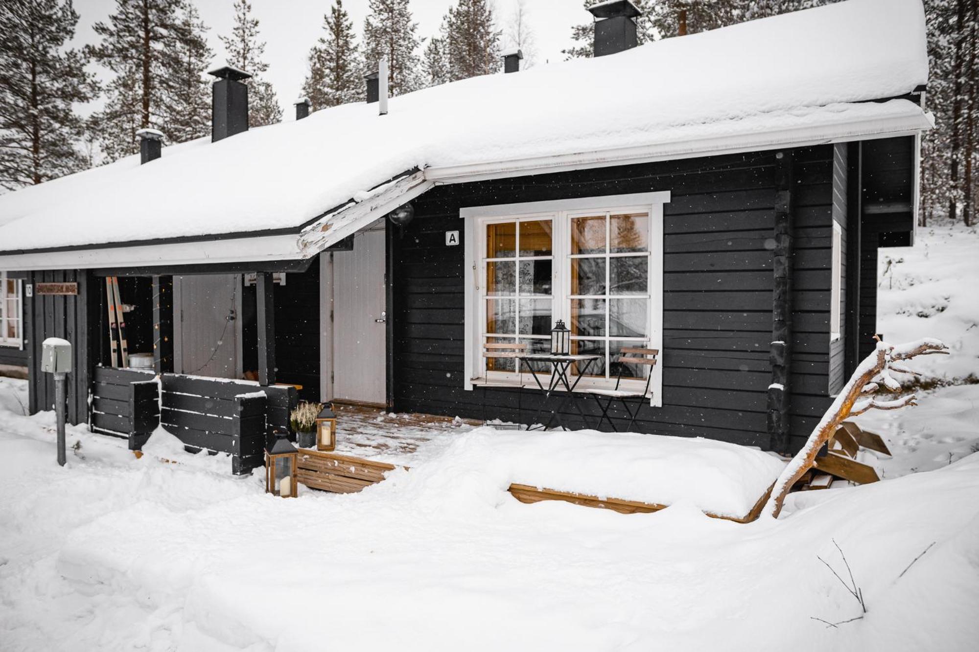 Hotel Yllaesrinne Ylläsjärvi Exteriör bild