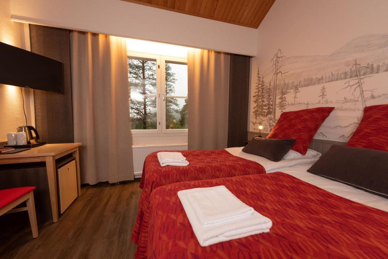 Hotel Yllaesrinne Ylläsjärvi Exteriör bild