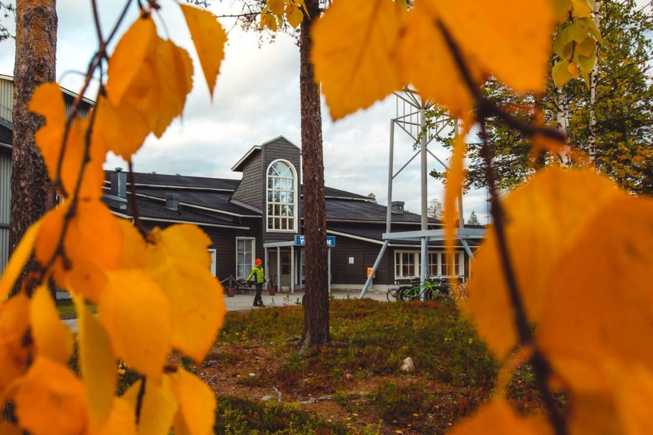 Hotel Yllaesrinne Ylläsjärvi Exteriör bild